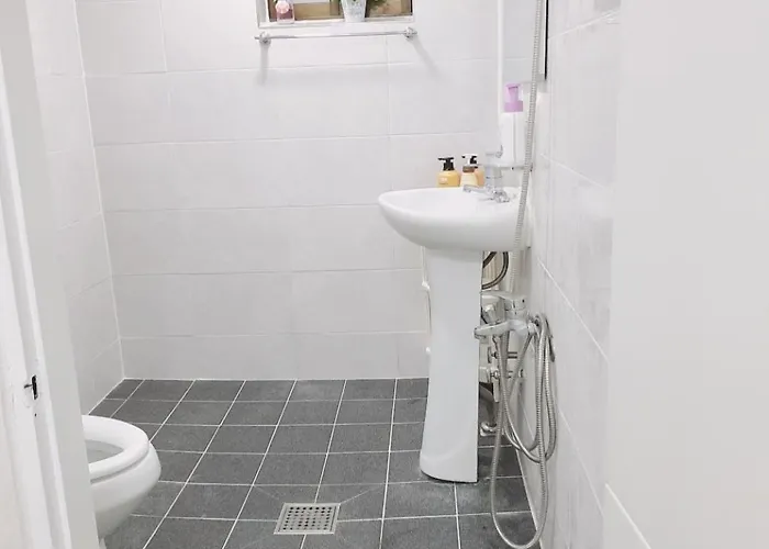 6, Near Sangsu Stn, 1st Floor, Quiet Area アパート