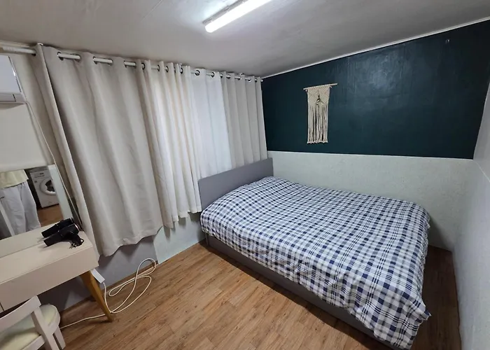 6, Near Sangsu Stn, 1st Floor, Quiet Area Seoul